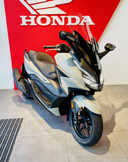 HONDA FORZA 125 - BEAUCOUZE