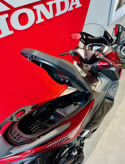 HONDA FORZA 350 - BEAUCOUZE