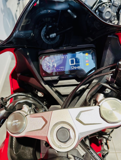 HONDA CBR 650 R - BEAUCOUZE