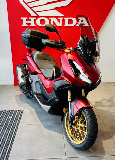 HONDA ADV 350 - BEAUCOUZE
