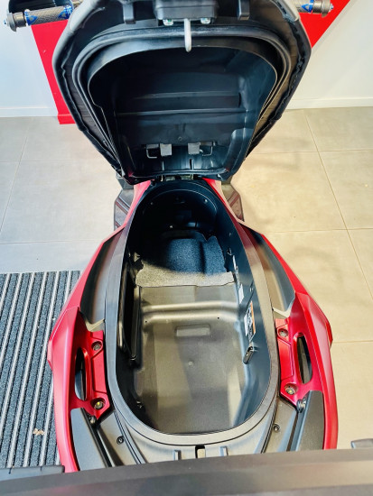 HONDA ADV 350 - BEAUCOUZE