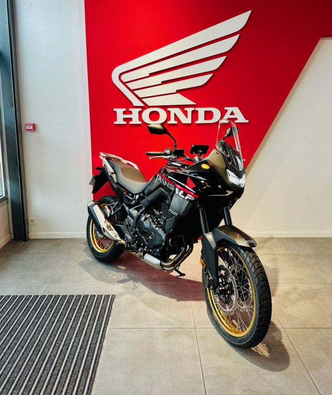 HONDA XL 750 TRANSALP ESPACE MOTO  BEAUCOUZE 