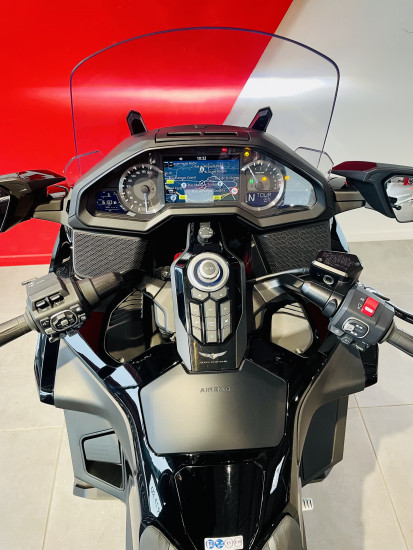HONDA GL 1800 GOLDWING TOURING DCT 2023 - BEAUCOUZE