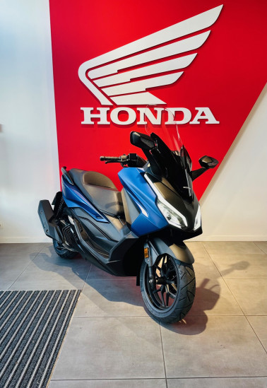 HONDA FORZA 125 - BEAUCOUZE