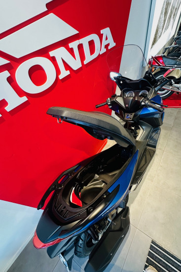 HONDA FORZA 125 - BEAUCOUZE