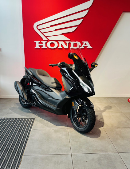 HONDA FORZA 350 - BEAUCOUZE