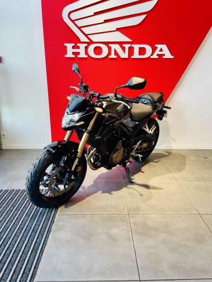 HONDA CB 500 F CB500F 2023 rabaissée - BEAUCOUZE