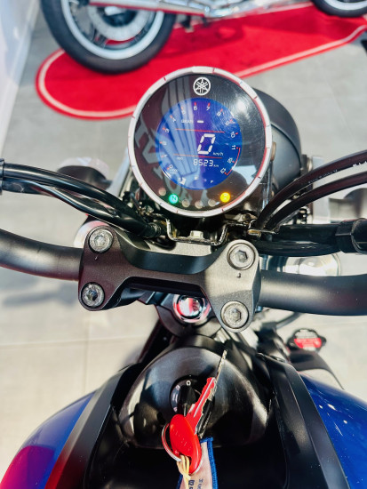 YAMAHA XSR 125 - BEAUCOUZE