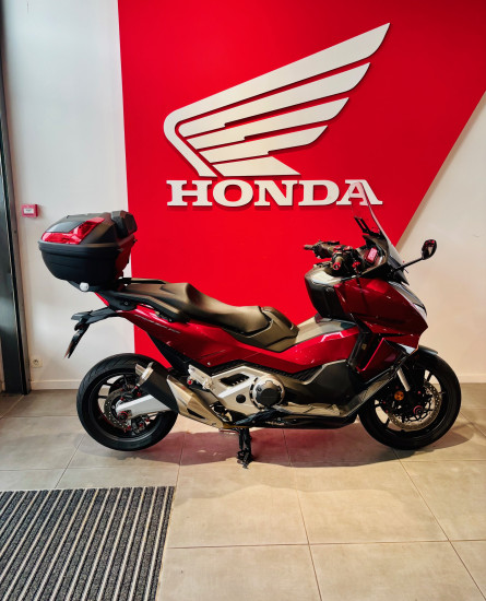 HONDA FORZA 750 - BEAUCOUZE