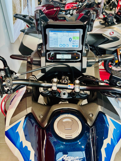HONDA AFRICA TWIN 1100 SE - BEAUCOUZE