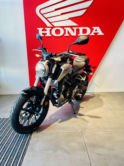HONDA CB125R CB 125 R 2018 RABAISSEE - BEAUCOUZE