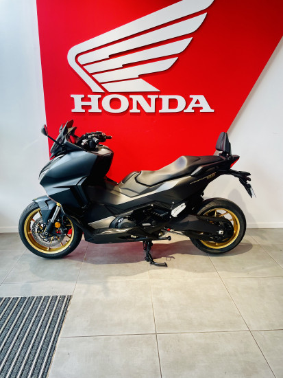 HONDA FORZA 750 SPECIAL EDITION 2024 - BEAUCOUZE