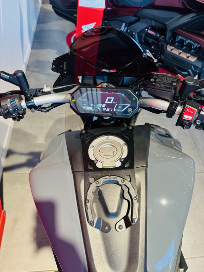 YAMAHA MT07 MT 07 - BEAUCOUZE