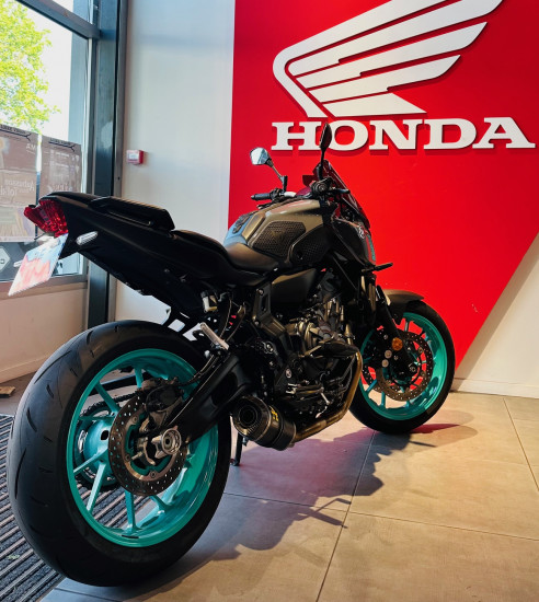 YAMAHA MT07 MT 07 - BEAUCOUZE